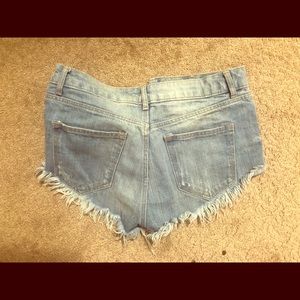 H&M distressed denim shorts, size 4
